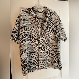 90s Makani Hawaiian shirt